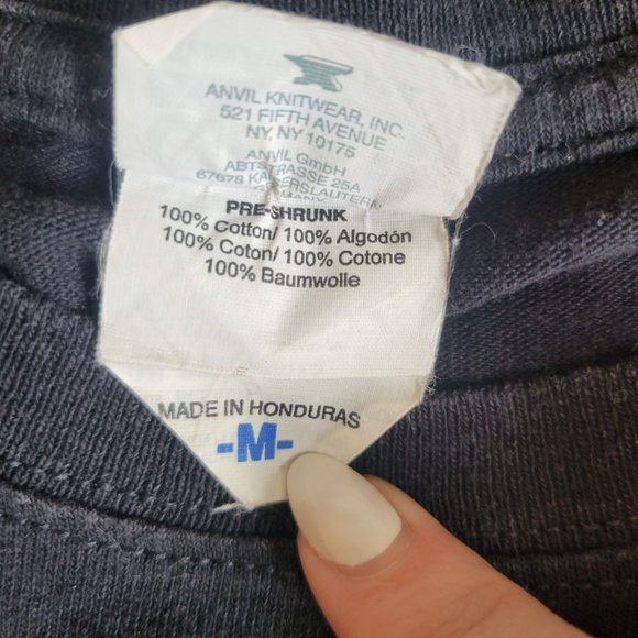 Roger Waters "The Wall Live" 2012 Tour T-Shirt Size M - Picture 2 of 3